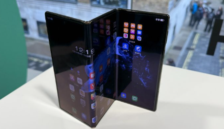 Samsung Galaxy Z Trifold